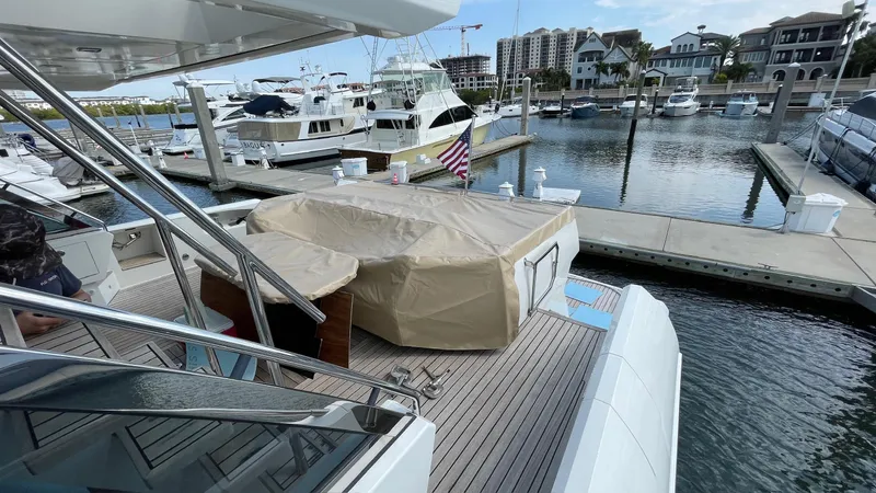 Rock Water Yacht Photos Pics 