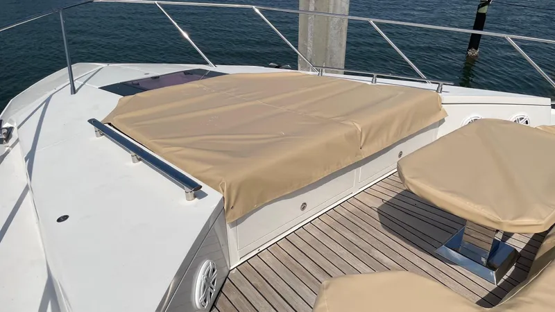 Rock Water Yacht Photos Pics 