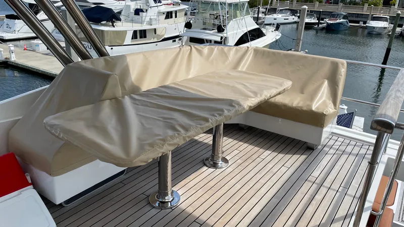 Rock Water Yacht Photos Pics 