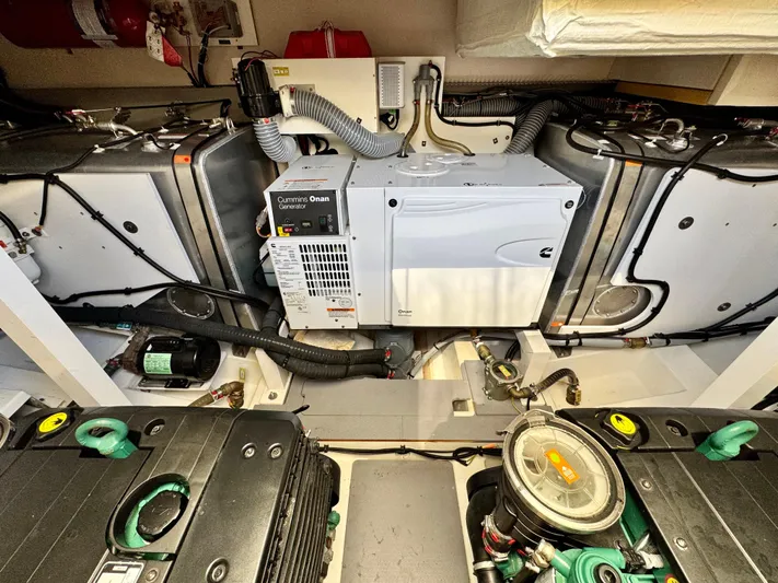 Seacresea Yacht Photos Pics 