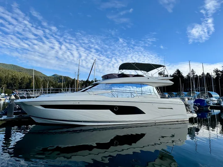 Seacresea Yacht Photos Pics 