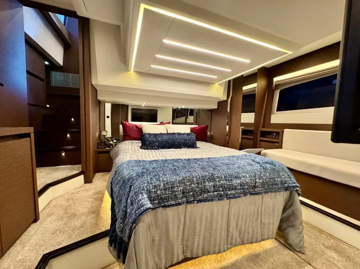 Seacresea Yacht Photos Pics Luxurious interior of a 2019 Prestige 520 yacht with modern bedroom design.