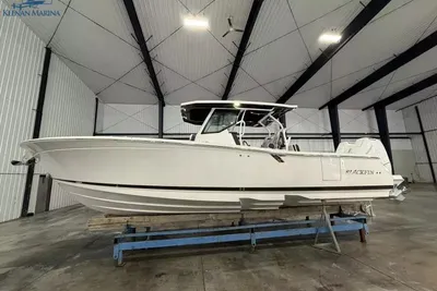 Blackfin 332 CC