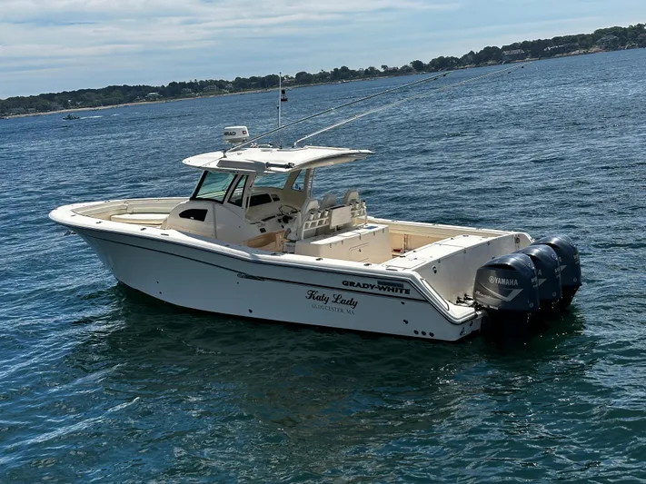Katy Lady Yacht Photos Pics 2017 Grady-White Canyon 376 boat on water with Yamaha engines.