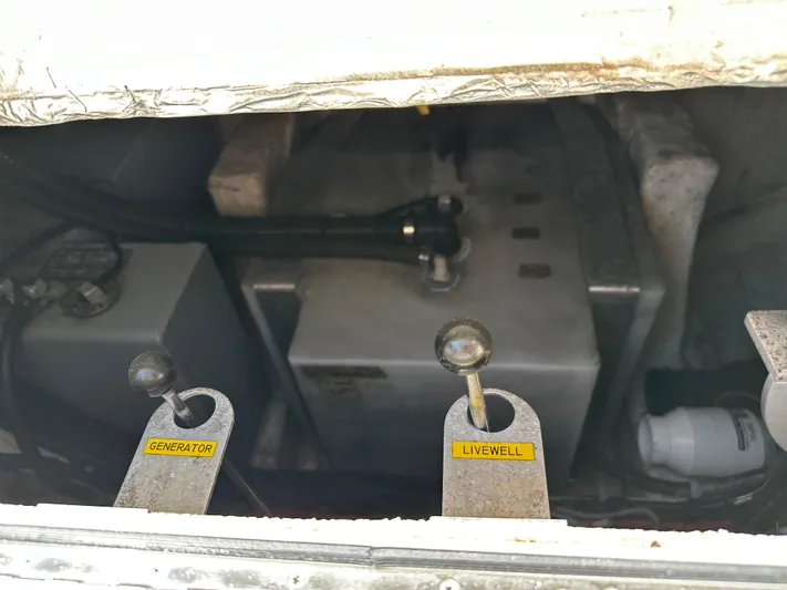 Katy Lady Yacht Photos Pics Control levers for generator and livewell on a 2017 Grady-White Canyon 376 boat.