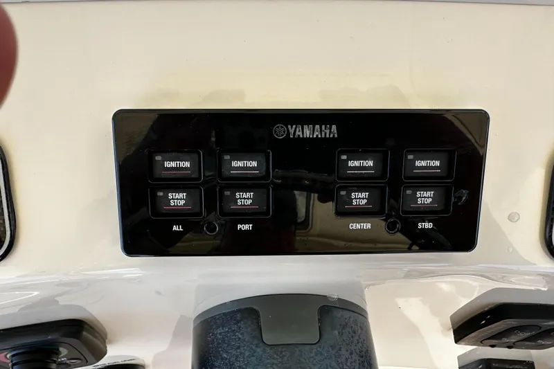 Katy Lady Yacht Photos Pics Control panel of a 2017 Grady-White Canyon 376 boat with Yamaha ignition switches.