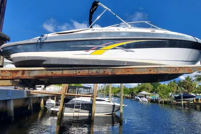 Four Winns 240 Horizon