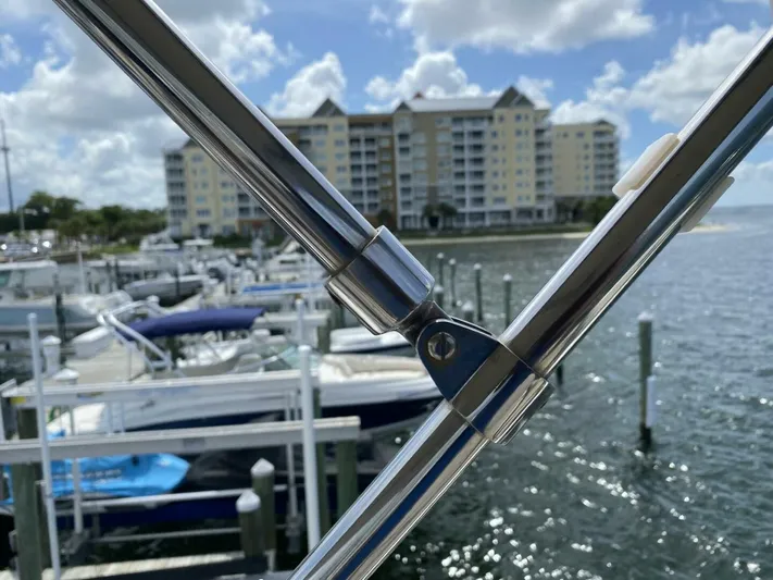 Mjm Grand Yacht Photos Pics 2020 Carver C36 Command Bridge - Image 67