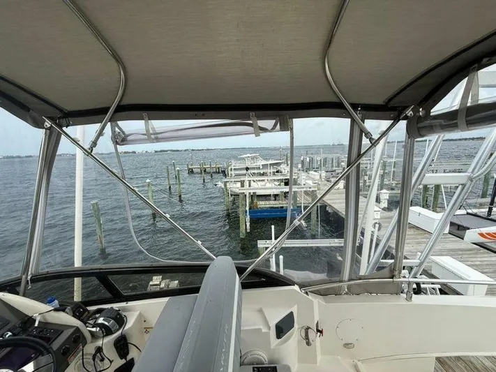 Mjm Grand Yacht Photos Pics 2020 Carver C36 Command Bridge - Image 19