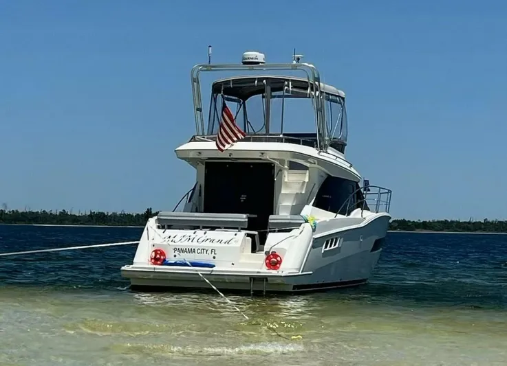 Mjm Grand Yacht Photos Pics 2020 Carver C36 Command Bridge - Image 4