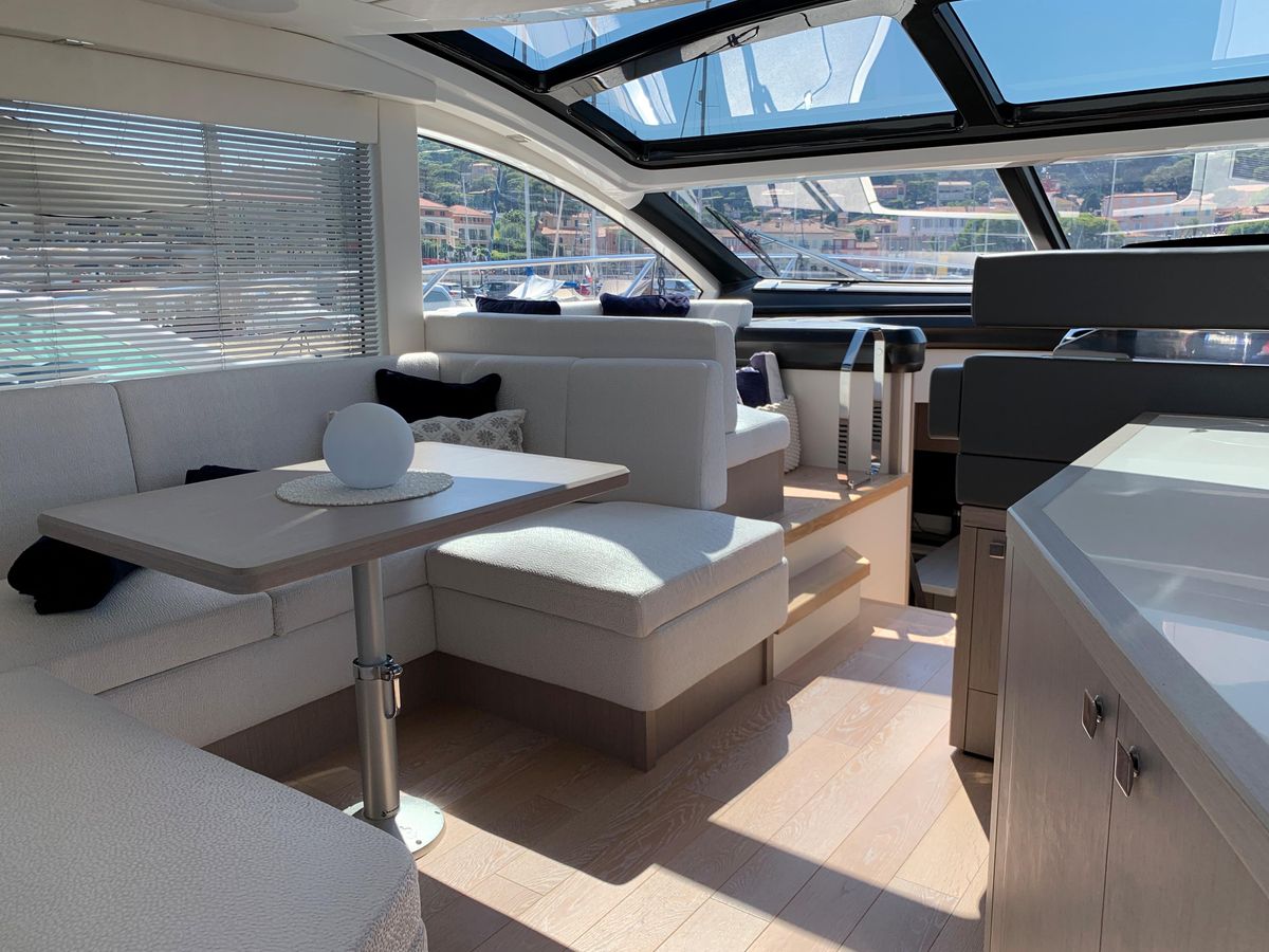 2020 Sunseeker 54 