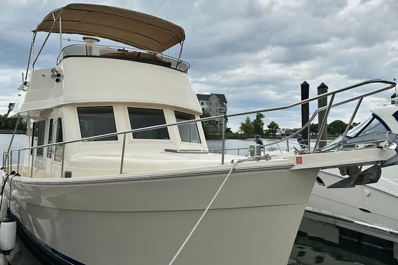 Solamere Yacht Photos Pics 