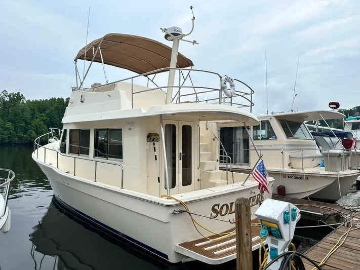 Solamere Yacht Photos Pics 