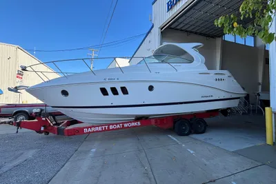 Rinker EX 370