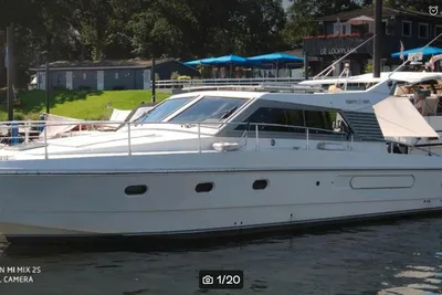 1990 Ferretti Yachts 40 R