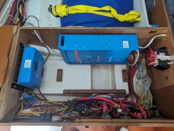 La Gaspesienne Yacht Photos Pics Electrical system of a 2011 Beneteau Oceanis 40 sailboat, featuring wiring and components.