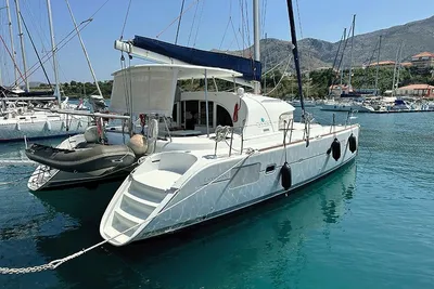 Lagoon 380