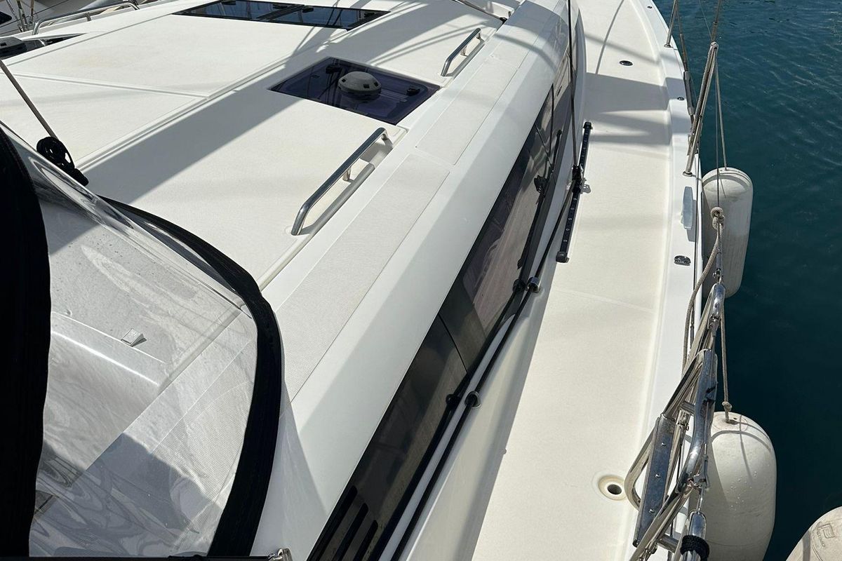 2019 Jeanneau 50 