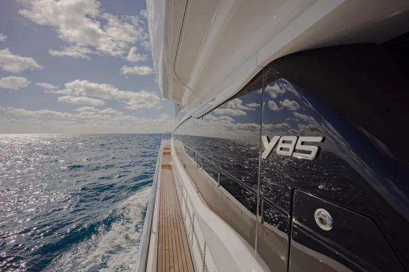 Escapement Yacht Photos Pics 