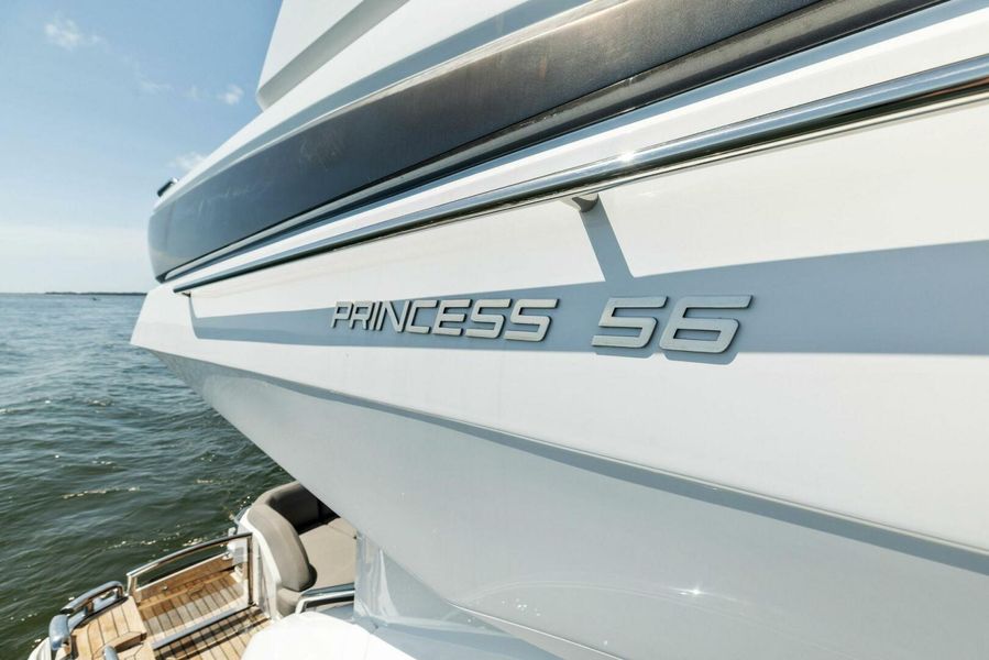 2017 Princess 56 FLY