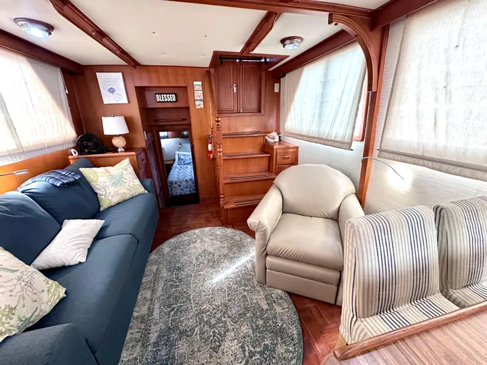 Sans Souci Yacht Photos Pics 