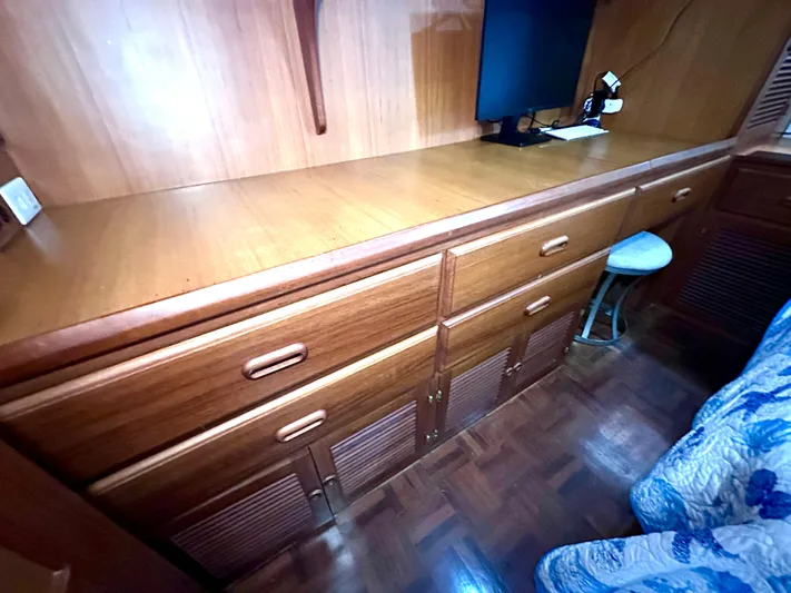 Sans Souci Yacht Photos Pics 