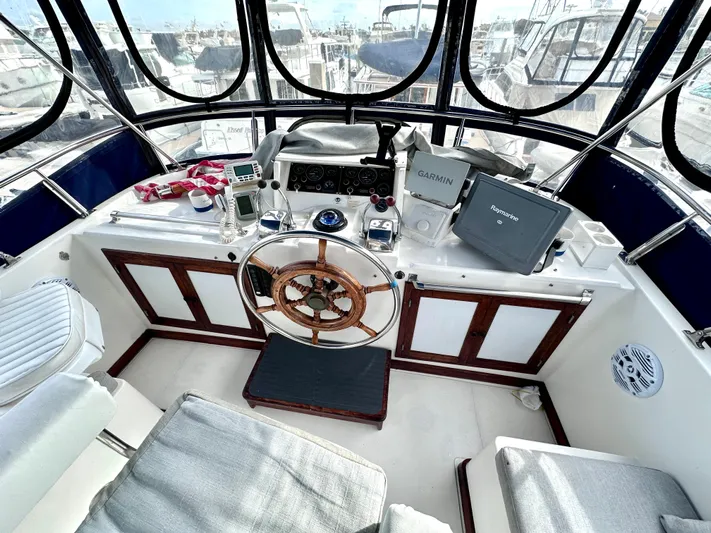 Sans Souci Yacht Photos Pics 