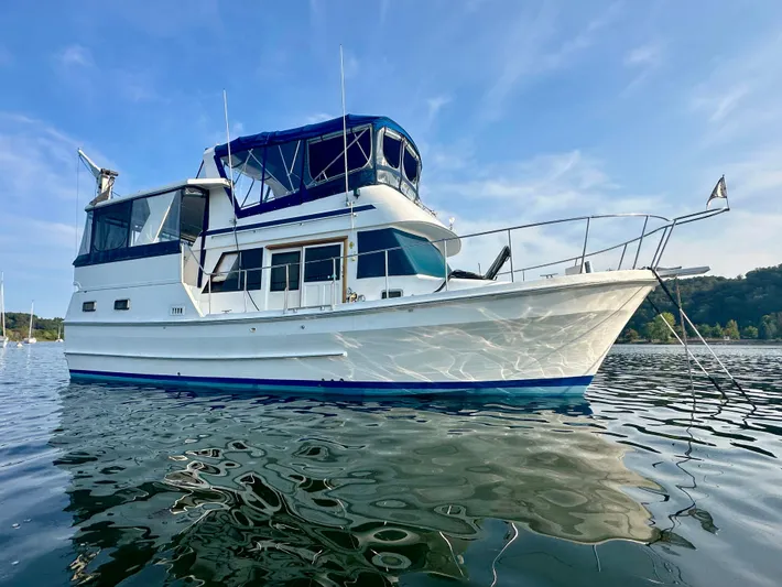 Sans Souci Yacht Photos Pics 
