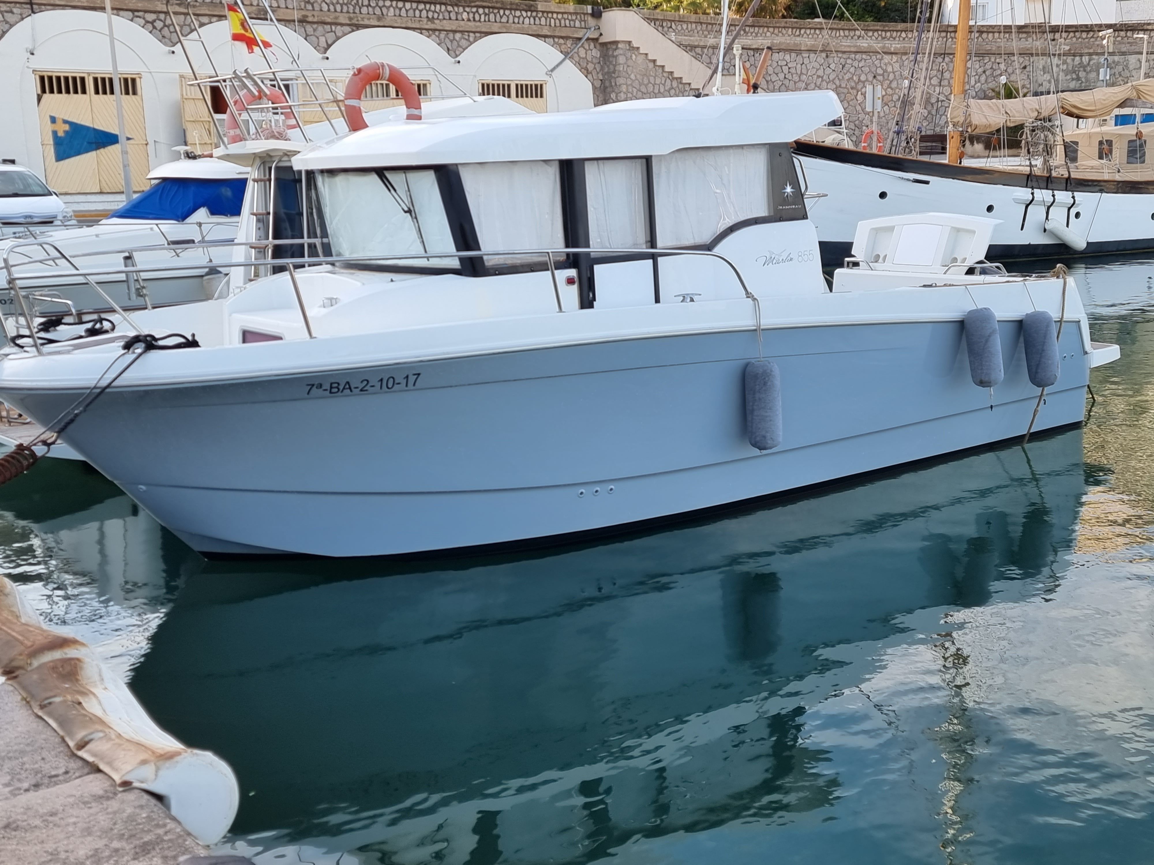 2017 Jeanneau Merry Fisher 855 Marlin