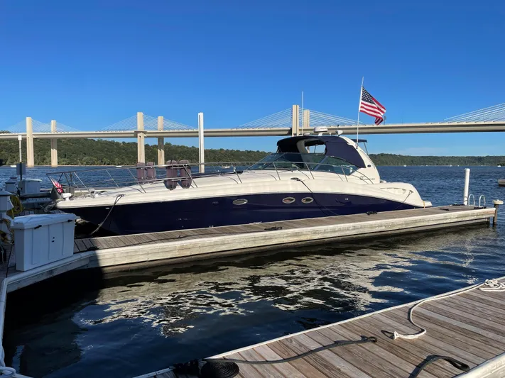 100% Fresh Water Yacht Photos Pics 