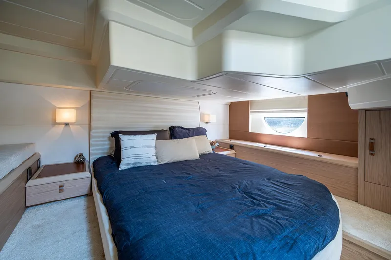 Blue B Yacht Photos Pics Luxurious bedroom interior of 2015 Beneteau Monte Carlo yacht with modern design.