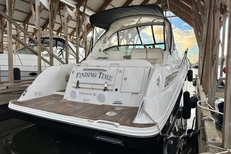 Finding Time Yacht Photos Pics 2011 Sea Ray 350 Sundancer docked in Vancouver, BC marina.