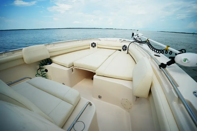  Yacht Photos Pics 2023 Grady-white 336 Canyon - Image 14