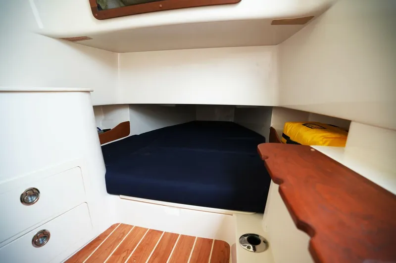  Yacht Photos Pics 2023 Grady-white 336 Canyon - Image 17