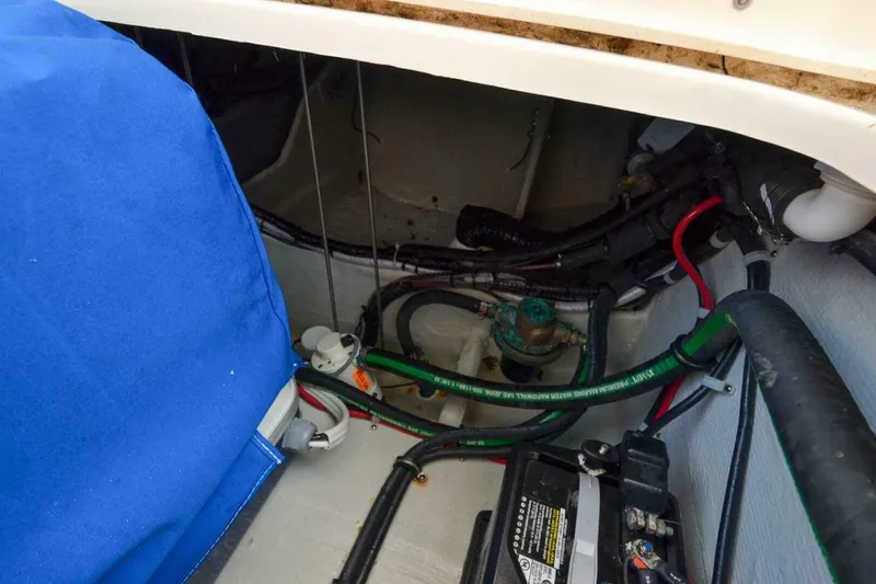  Yacht Photos Pics 2023 Grady-white 336 Canyon - Image 36