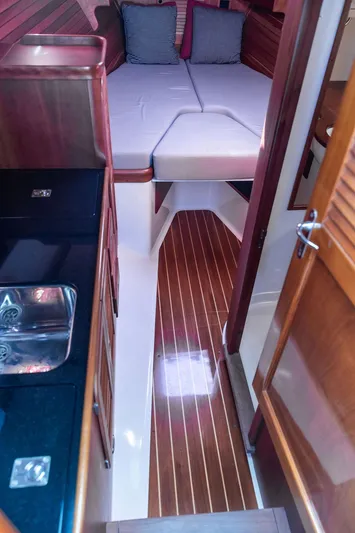 Bella Vita Yacht Photos Pics 