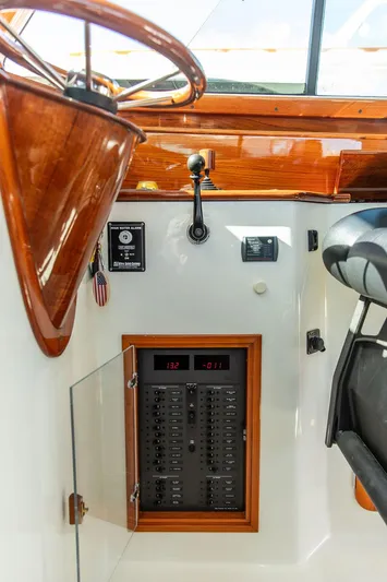 Bella Vita Yacht Photos Pics 