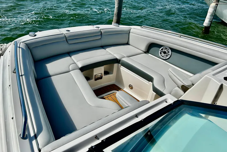 2016 Sea Ray 290 Sundeck @ Cancun Yacht Photos Pics 2016 Sea Ray 290 Sundeck boat with spacious seating, docked on water.