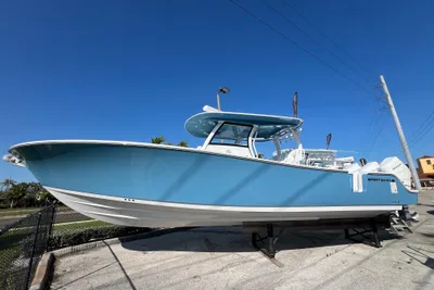 Sportsman Open 352 Center Console