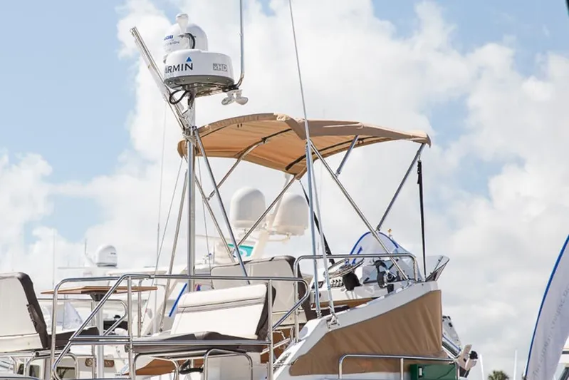  Yacht Photos Pics Manufacturer Provided Image