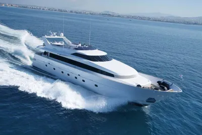 Admiral Admiral 33m