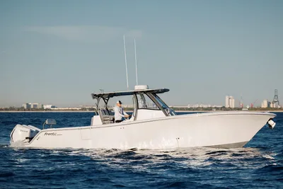Front Runner 36 Center Console
