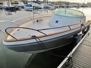 2017 Cormate T24 Supermarine