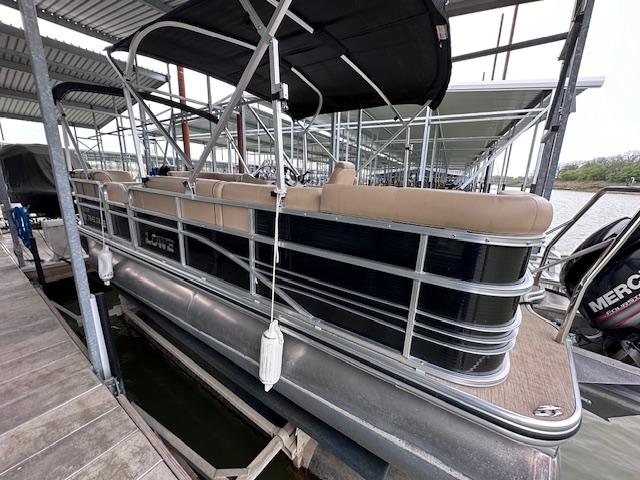 2017 Lowe SS210 Super Sport Pontoon for sale - YachtWorld