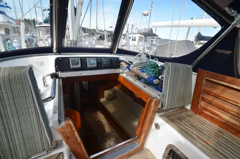 Kokopelli Yacht Photos Pics 