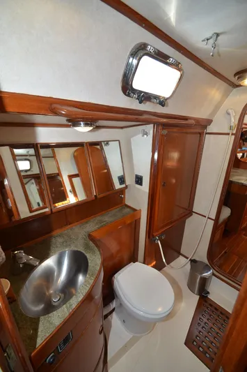 Kokopelli Yacht Photos Pics 