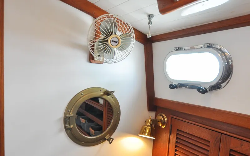 Tammie Norrie Yacht Photos Pics Shannon 43 - Tammie Norrie