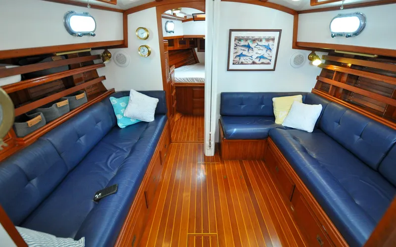 Tammie Norrie Yacht Photos Pics Shannon 43 - Tammie Norrie