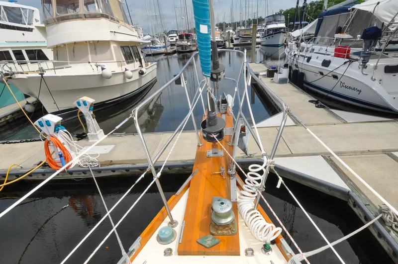 Tammie Norrie Yacht Photos Pics Shannon 43 - Tammie Norrie