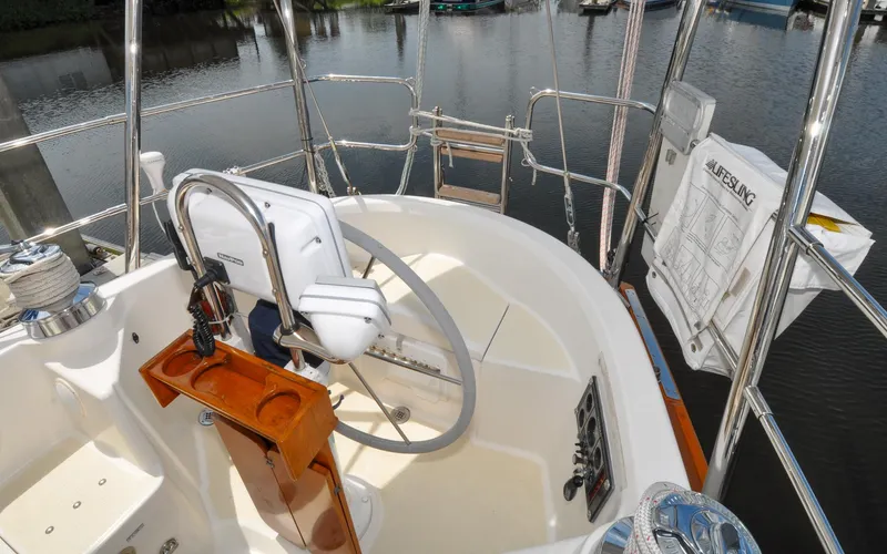 Tammie Norrie Yacht Photos Pics Shannon 43 - Tammie Norrie